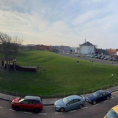 Hightide Seaside Apartment With Beach & Spanish City Views Whitley Bay Luaran gambar